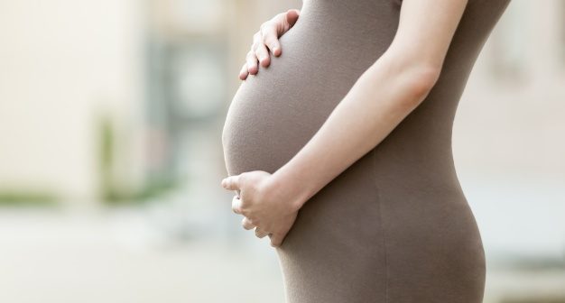 מה אסור לעשות בהריון