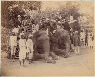 בריטים בהודו, 1869 צילום Sepia Times, Universal ImagesGroup via Getty Images IL