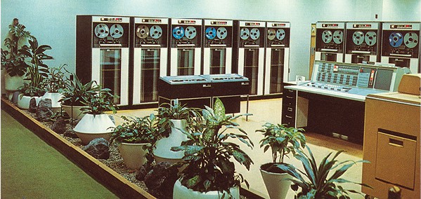 מחשב ענק במשרד, שנות ה־50 צילום Image Holdings, Corbis via Getty Images IL